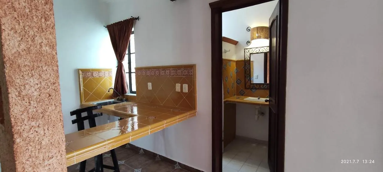 Alux Rooms Playa del Carmen Estalagem